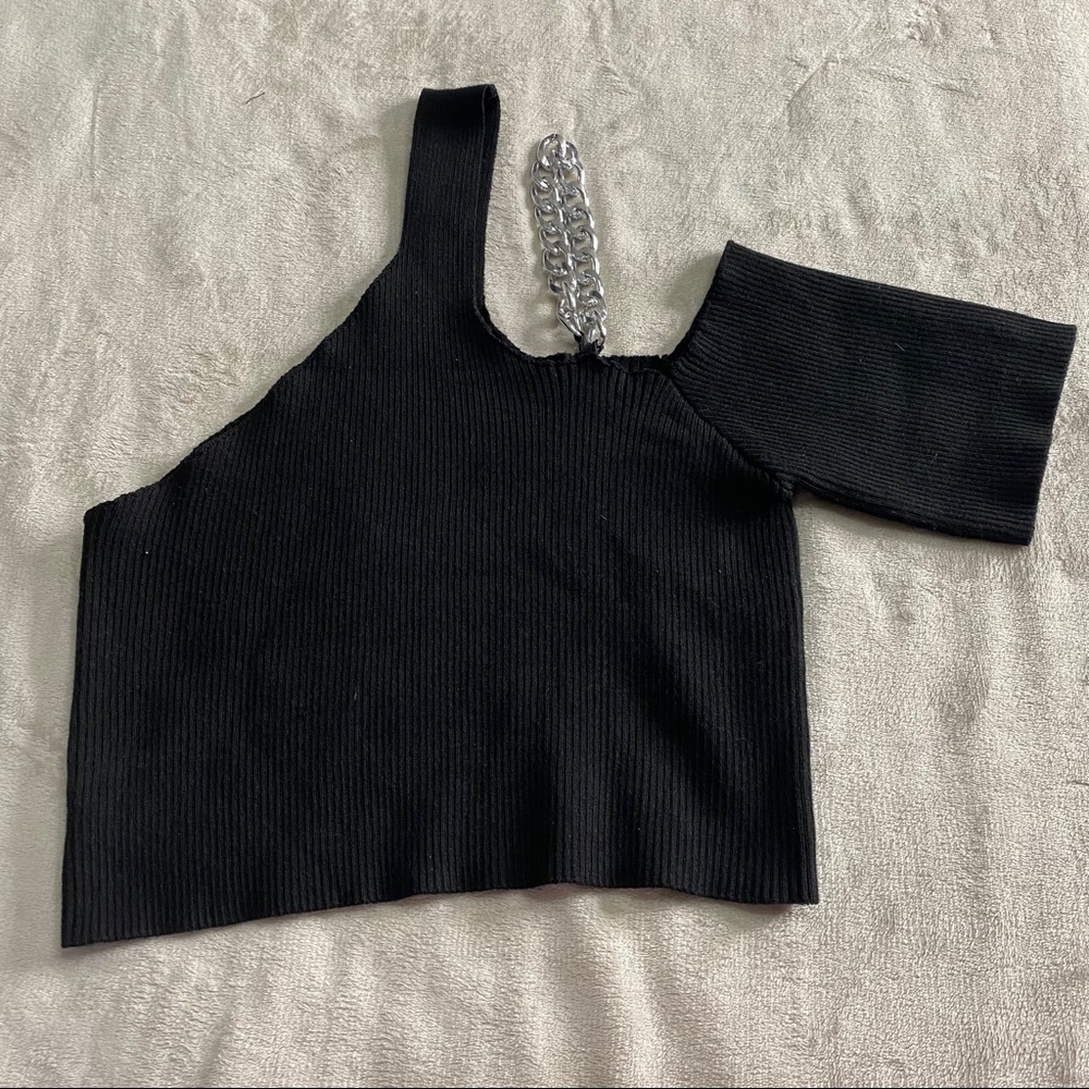 Egirl chain crop top